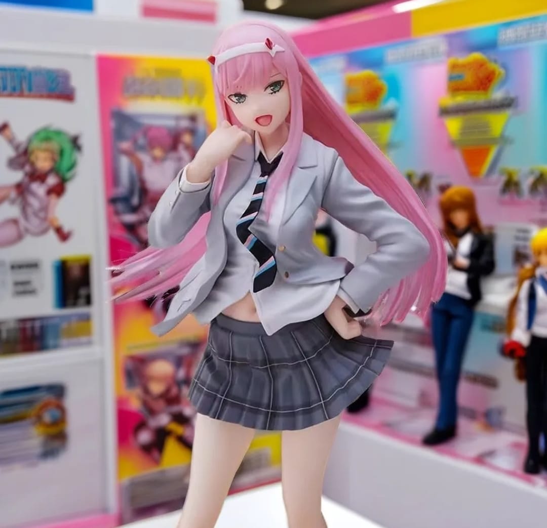 Darling in the franx National Team zero Two JK School Uniform Cartoon Cartoon Model American Girl High 18cm Doll Hand Ornaments Around the Gift Model